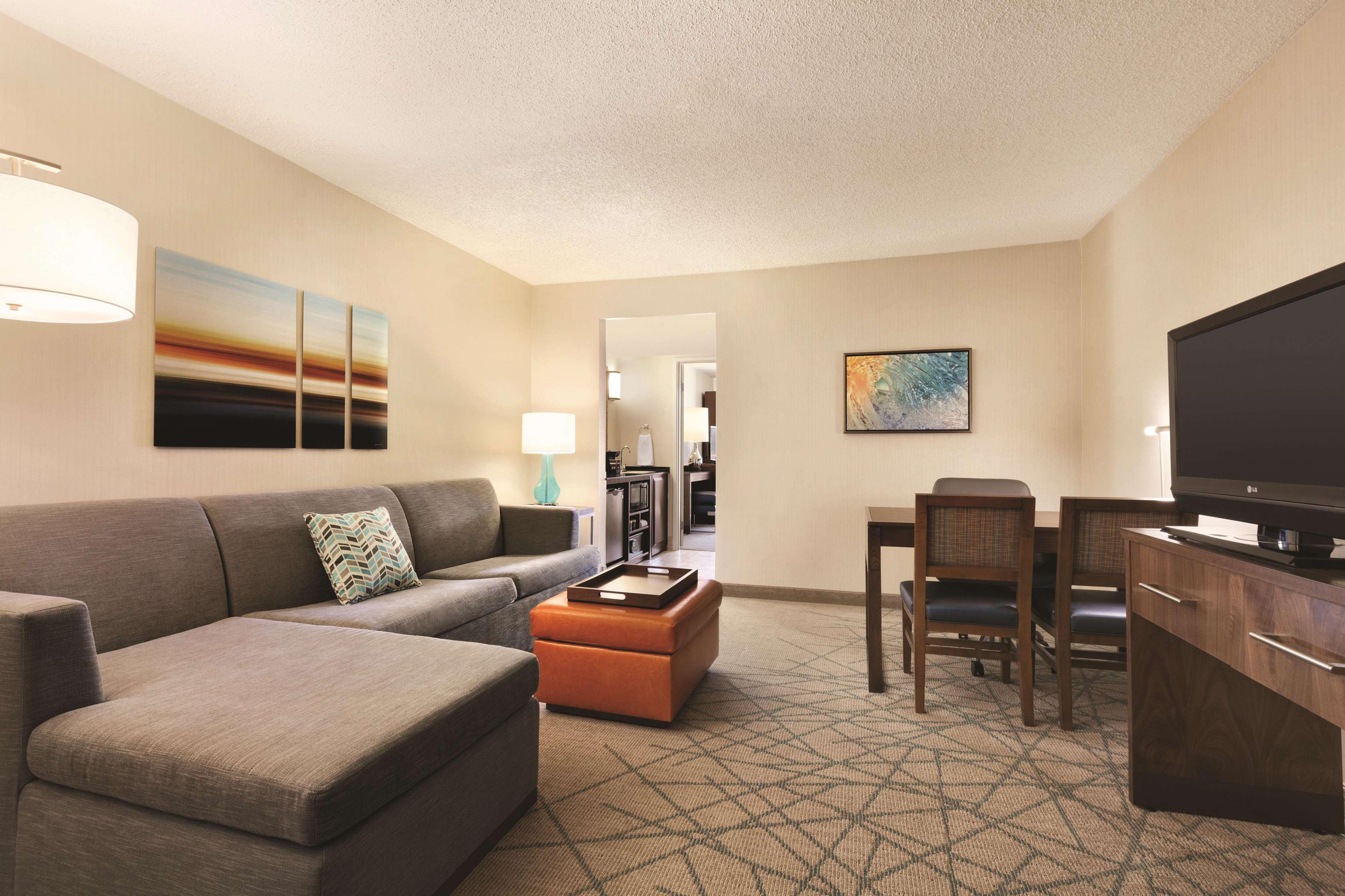 Embassy Suites San Luis Obispo Esterno foto