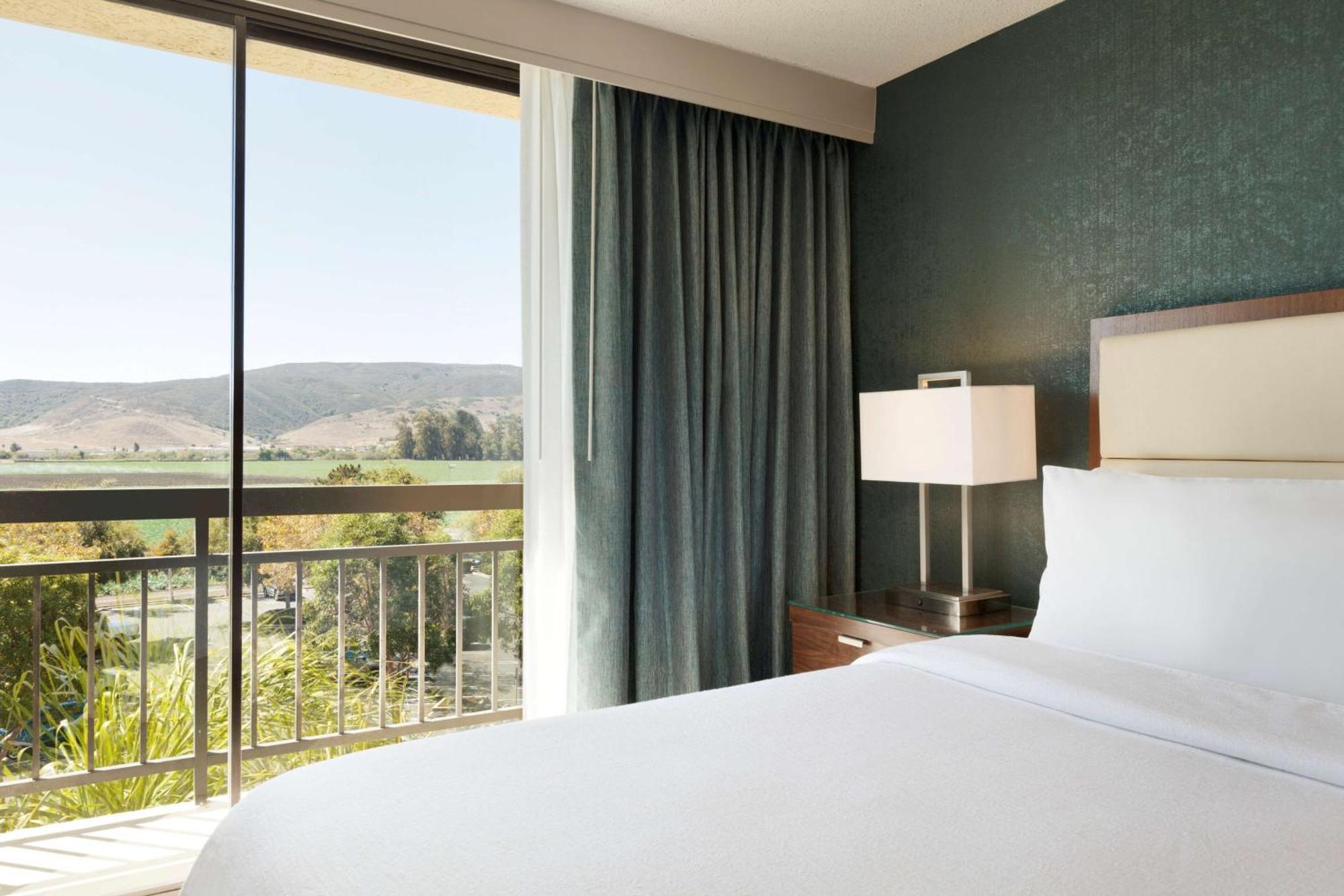 Embassy Suites San Luis Obispo Esterno foto